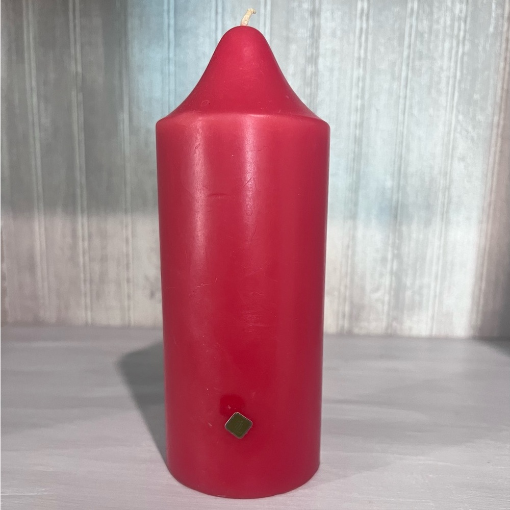 3x7 Cinnamon & Bayberry pillar candle from Partylite.